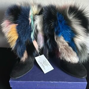 Stuart Weitzman black suede booths with fox fur woman booths size 8 1/2